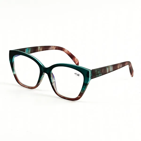 Oversized cat eye reading glasses in deep green with tortoise patterned temples
