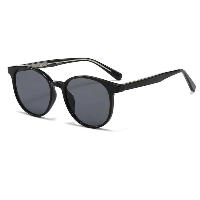 a pair of polarized round frame sunglasses with TR90 frame.