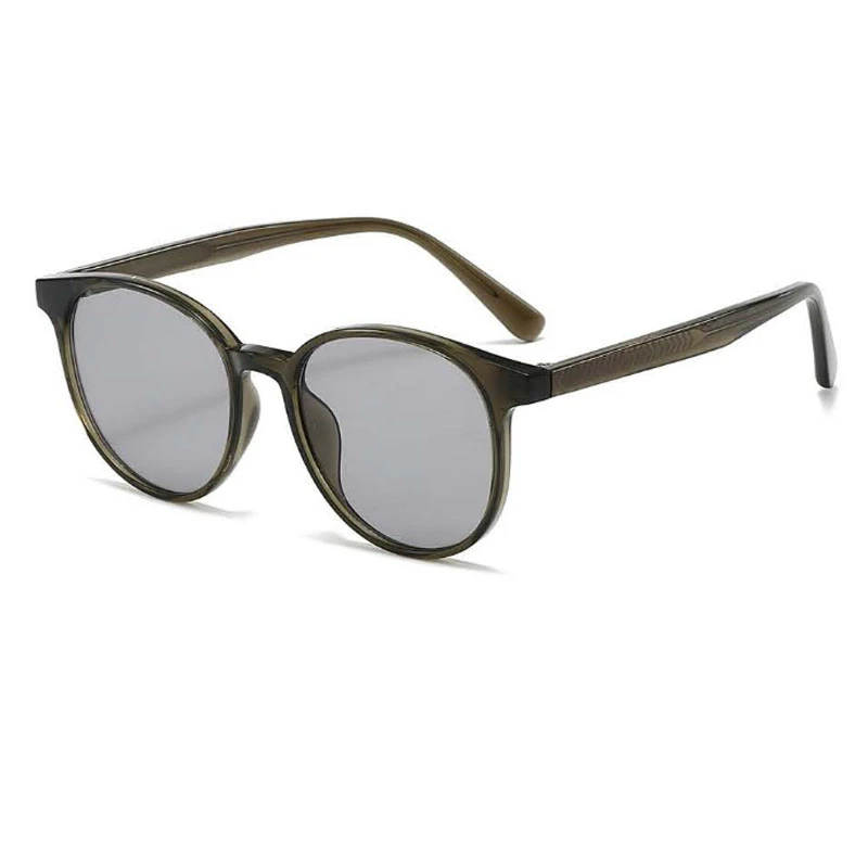 Angled view of unisex polarized sunglasses in green color.