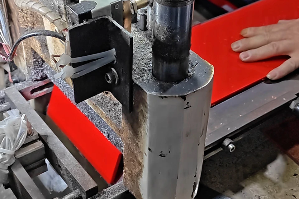 cnc cutting acetate material 1